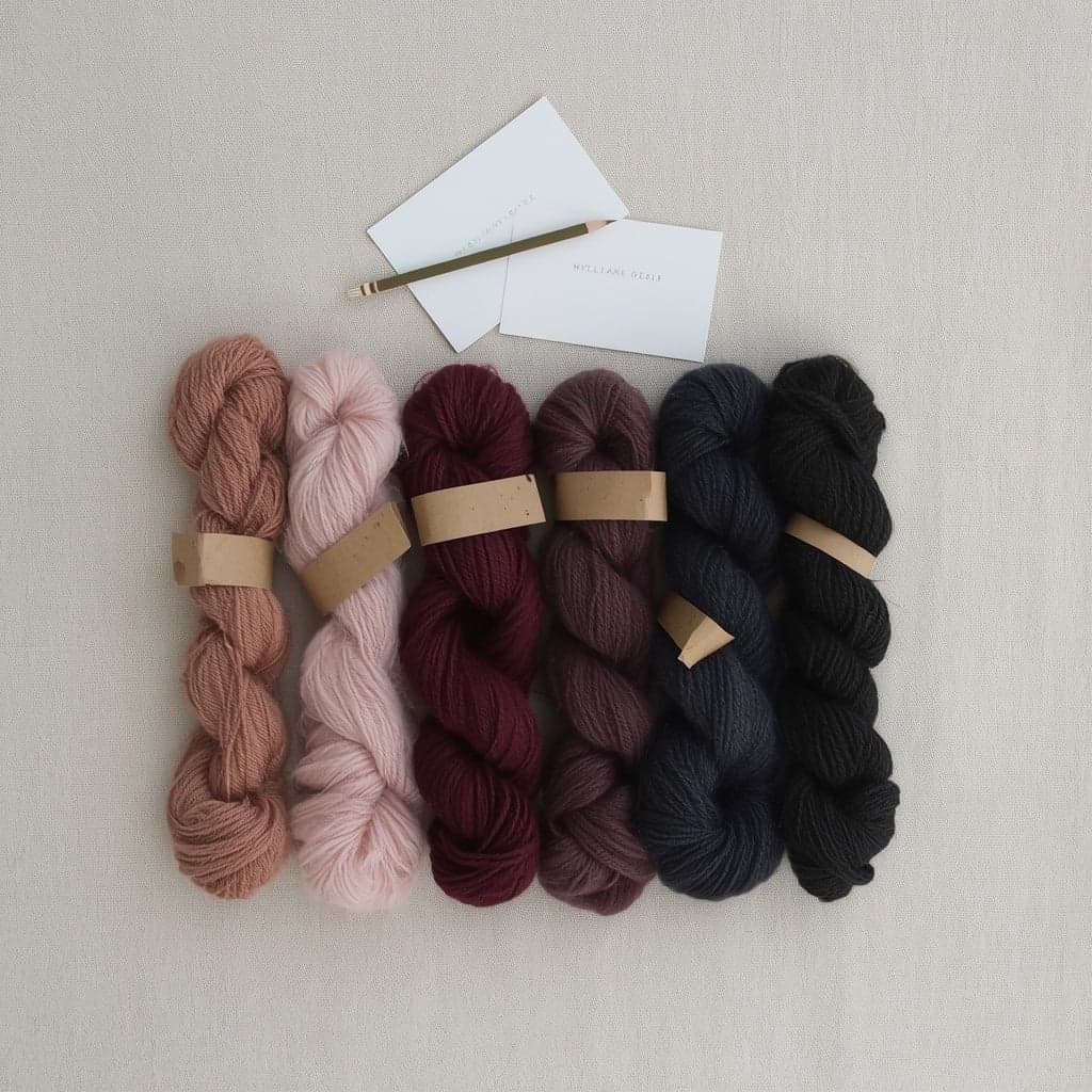 Illustration for the article Testing a Dye Before You Commit a Fleece